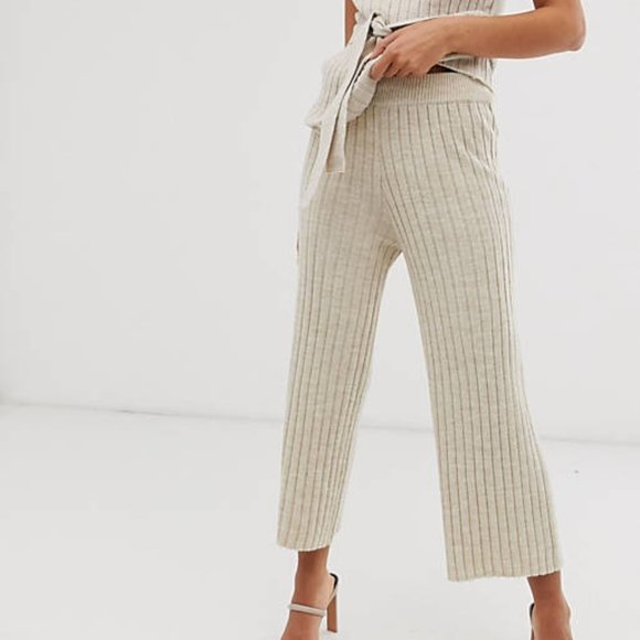 ASOS Two-Piece Knitted Culotes and Bardot Top Set - Picture 4 of 6